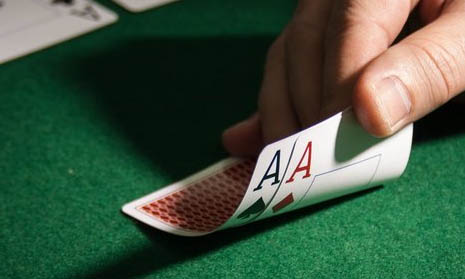 4 Tips Pintar Untuk Pemain Judi Poker Online Resmi